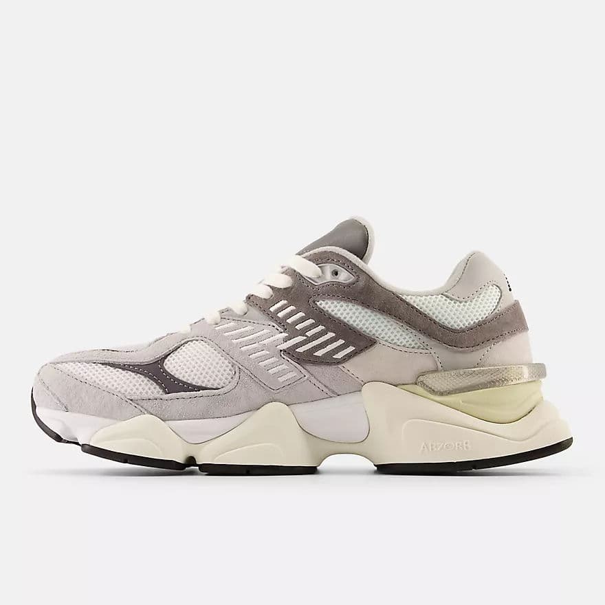 New Balance 9060 Grey